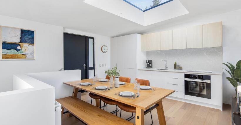 Dining to kitchen diagonal